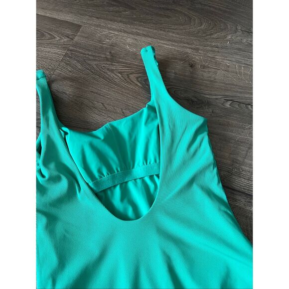 Athleta Scoop One Piece Swimsuit size Small - Picture 5 of 6